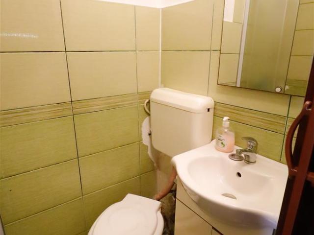 Garsoniera cu baie si bucatarie, mobilata, loc parcare, Tractorul, Brasov