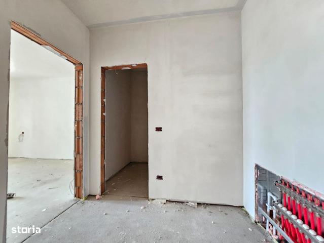 Garsoniera cu gradina de 37mp, Sanpetru