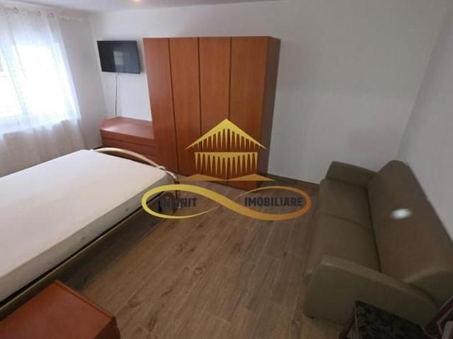 Garsoniera confort 1 de inchiriat Str. Tipografilor, Penny Mioritei