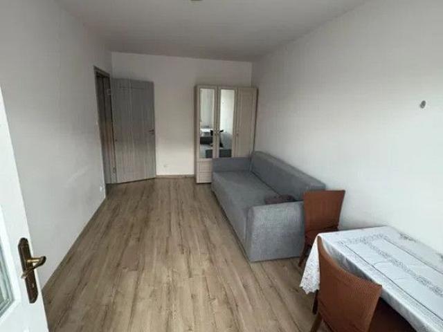 Garsoniera Confort 1 Etaj 3 Zona Zamca