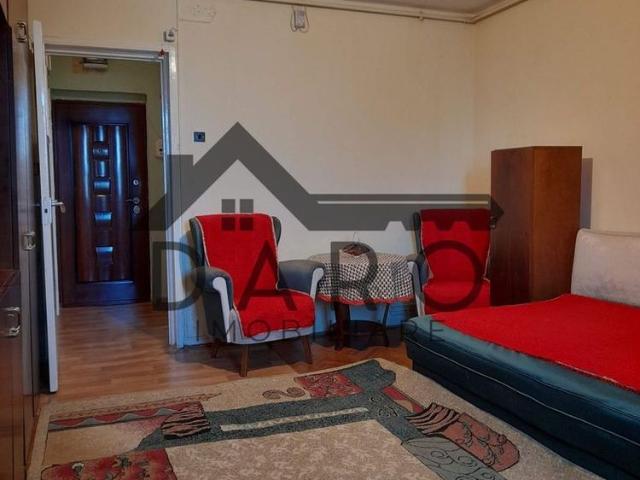 Garsoniera de închiriat, în Aleea Carpați