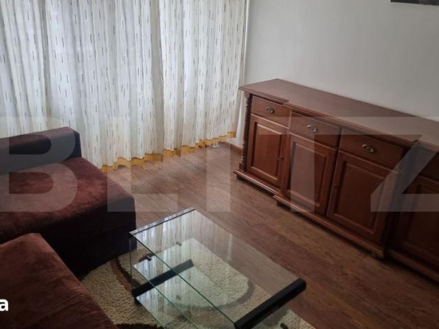Garsoniera de inchiriat, 40 mp, zona Sud