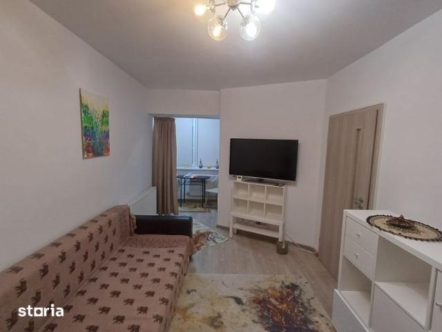 Garsoniera de închiriat
