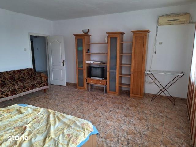 Garsoniera de inchiriat