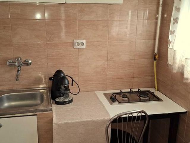 Garsoniera de inchiriat