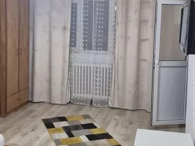 Garsoniera de inchiriat, 38 mp, metrou, Drumul Taberei Ghencea