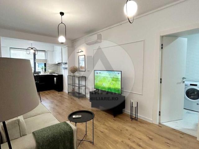 Garsoniera de inchiriat, 3 camere, in Bucuresti, zona Pipera