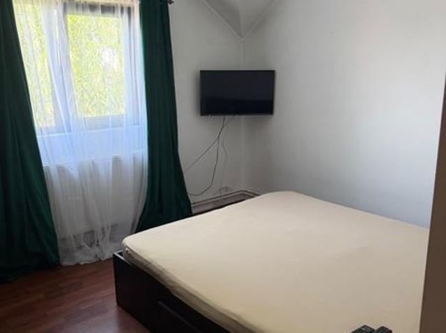 Garsoniera de inchiriat TUNARI/ utilitati incluse