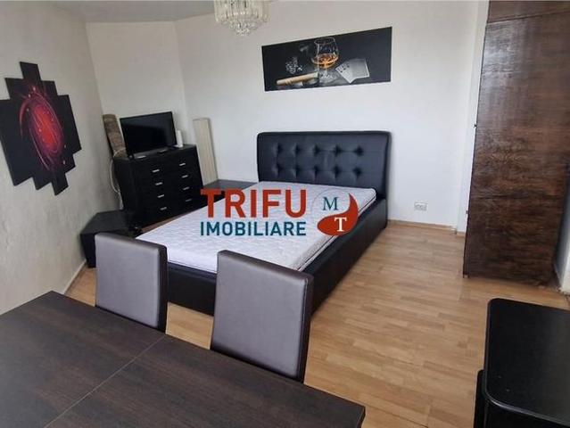 Garsoniera de inchiriat zona M uri