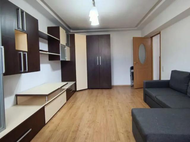 Garsoniera de inchiriat, zona Marasesti, Ploiesti