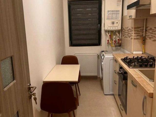 Garsoniera de inchiriat zona Campus Mava
