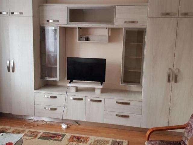 Garsoniera de inchiriat, Zona Cetate, Pret 1000 lei