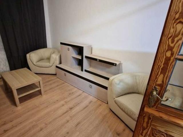 Garsoniera de inchiriat zona Doljului Amaradia