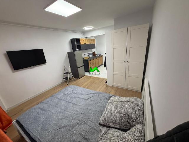Garsoniera de inchiriat zona Lazaret