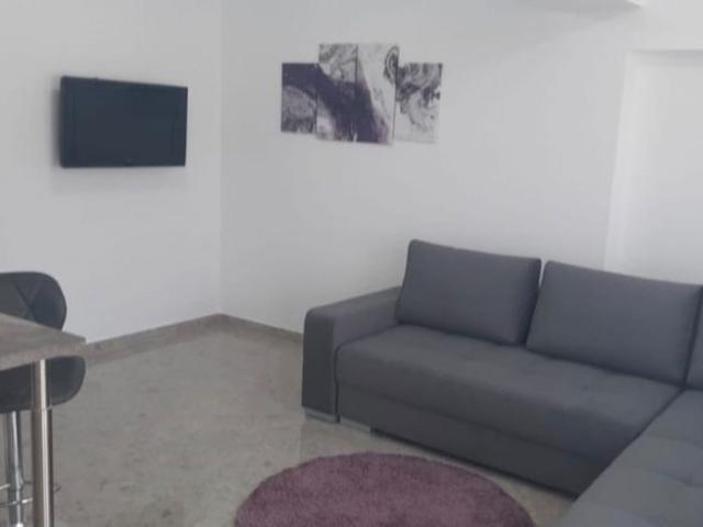 Garsoniera de inchiriat zona Tomis Nord