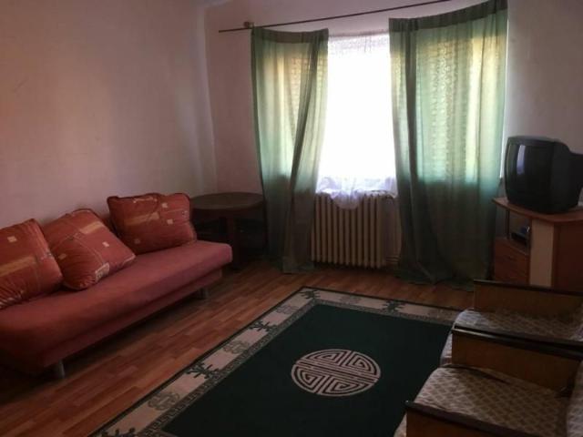 Garsoniera de inchiriat, Alba Iulia, Cetate, pret 180 Euro