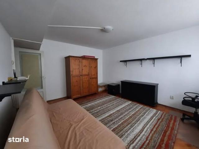 Garsoniera de inchiriat direct proprietar