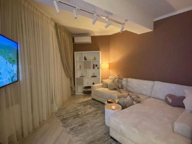 Garsoniera de inchiriat in zona Baba Novac
