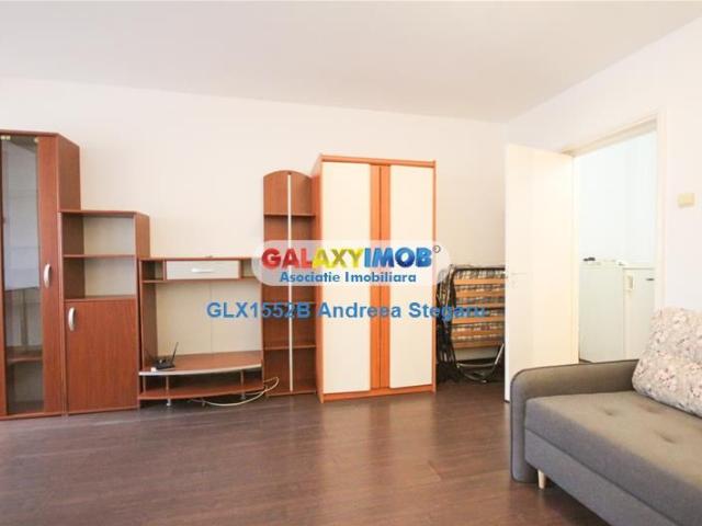 Garsoniera de inchiriat in zona Dristor