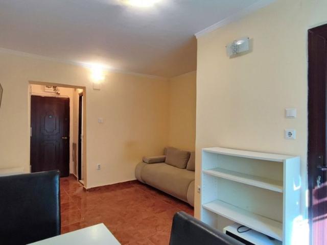 Garsoniera de inchiriat in zona Tomis 3