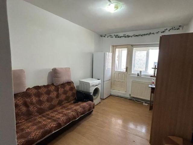 Garsoniera de inchiriat in zona Zimbru