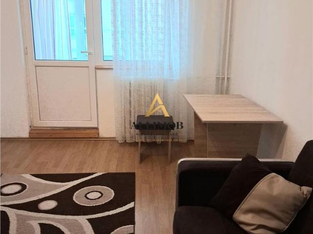 Garsoniera de inchiriat in Ploiesti, zona Ultracentrala