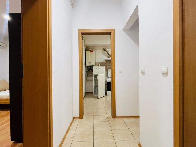 Garsoniera De Inchiriat In Sebes, Bloc Nou