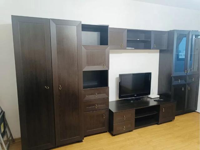 GARSONIERA DE INCHIRIAT PANTELIMON/BULEVARDUL CHISINAU