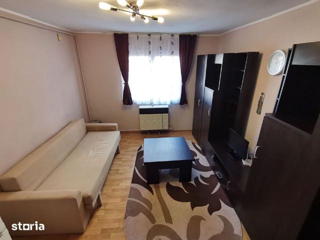Garsoniera de închiriat, str Visinului Noua