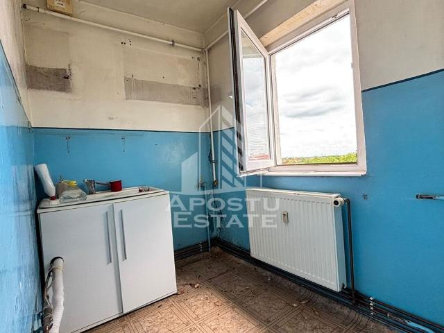 Garsoniera de 25 mp cu balcon, centrala proprie