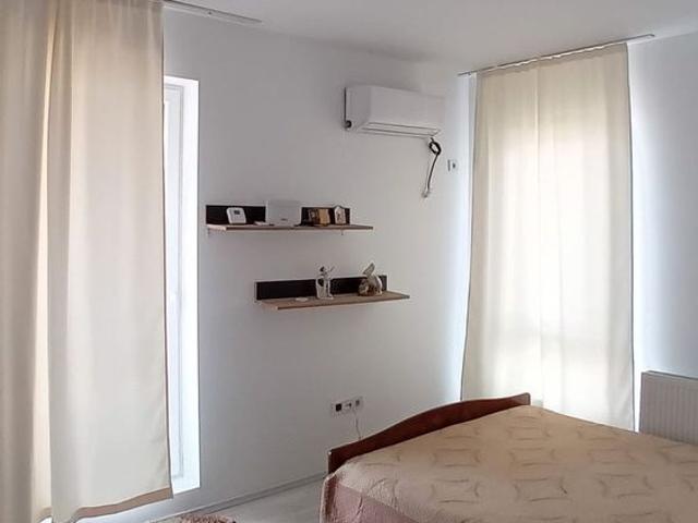 Garsoniera decomandata Mutare Imediata Etaj 2