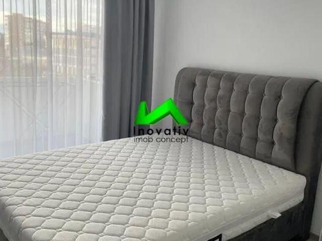 Garsoniera decomandata de inchiriat Sibiu Doamna Stanca