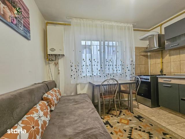 Garsoniera decomandata, str. Bisericii Romane, langa Colina Universita