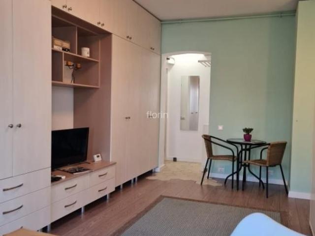 Garsoniera Dorobanti NOU design rafinat, complet utilata, etj 1, bloc tip vila