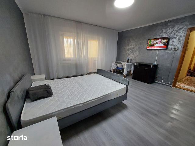 Garsoniera Etaj 2 la Scoala G Toparceanu, Mobilata utilata 1.000 LEI