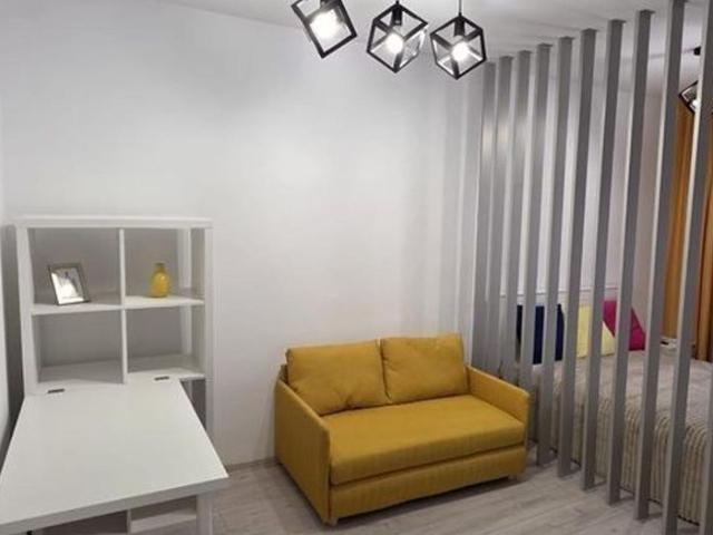 GARSONIERA IANCULUI BLOC REABILITAT, PRIMA INCHIRIERE, MODERN