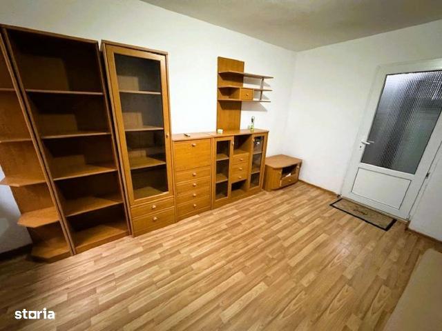 Garsoniera in Slatina str. Aleea Macului zona Zahana