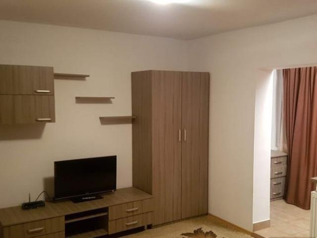 Garsoniera in zona Bulevardul Constructorilor