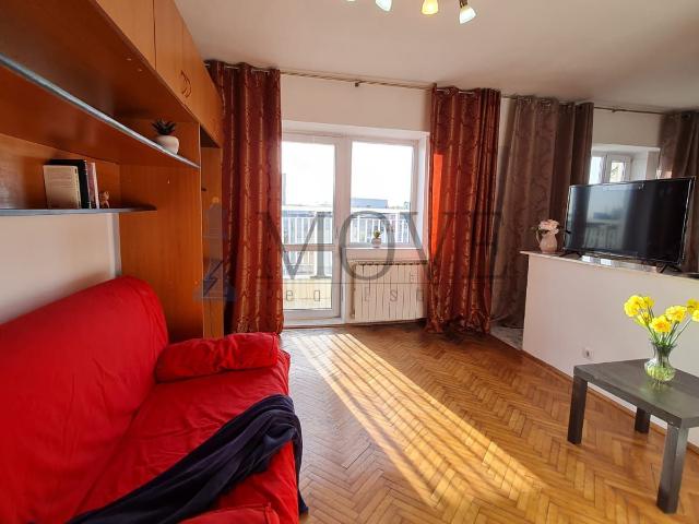 Garsoniera luminoasa situata pe bdul GH SINCAI 2 min metrou