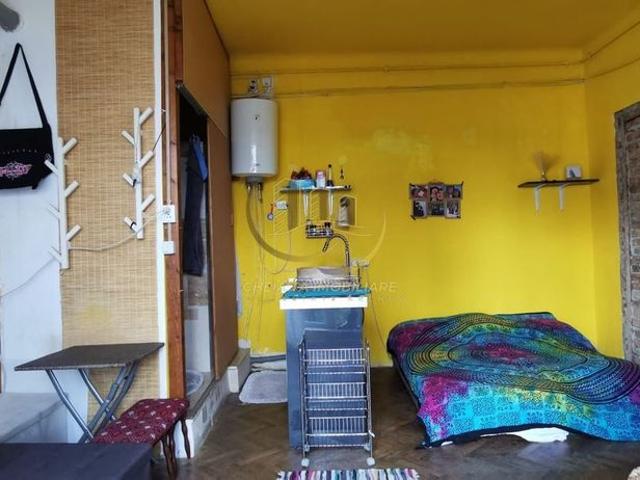 Garsoniera la casa de inchiriat Pet friendly