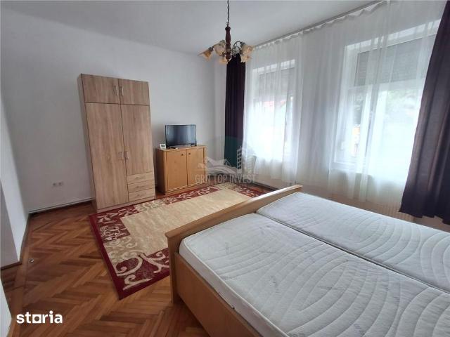 Garsoniera la casa zona Piata Cluj