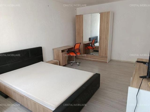 Garsoniera langa metrou 1 Decembrie, renovata, pret negociabil, etaj 4 din 9