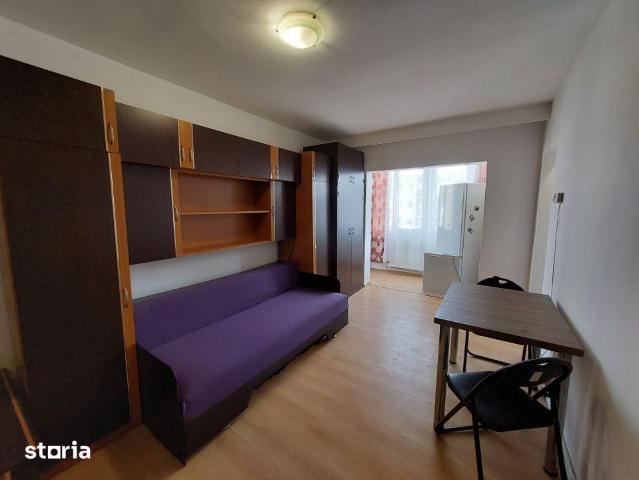 Garsoniera pe Strada Cernei, Marasti, centrala proprie
