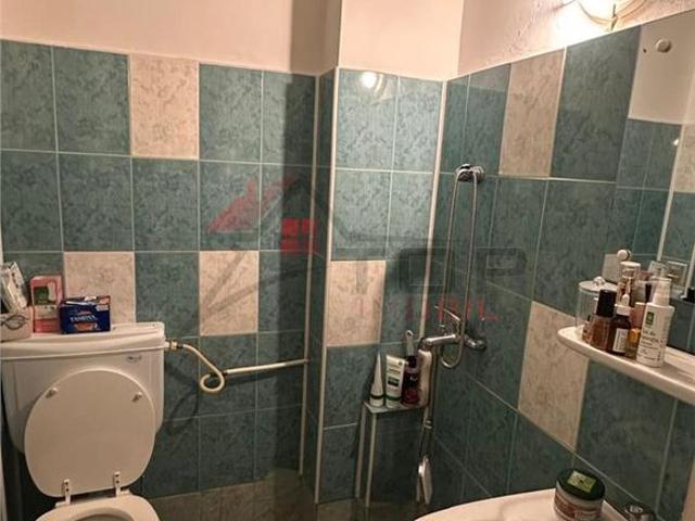 Garsoniera, Podu Ros Liceul Racovita FARA RISC