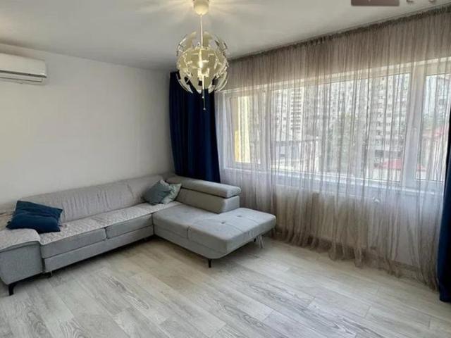 Garsoniera | Rond Alba Iulia | Parcare | Centrala | Metrou