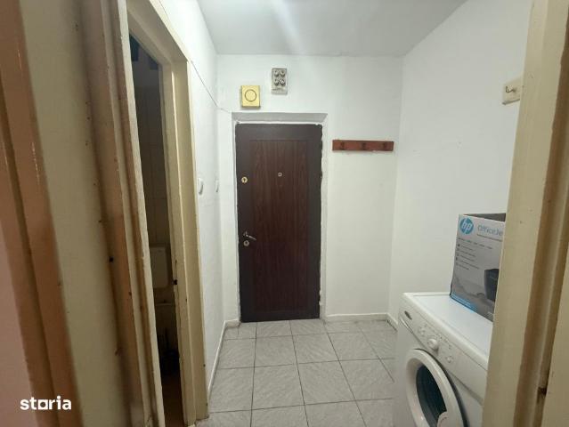 Garsoniera semidecomandata, 30,50 mp, Brazda lui Novac