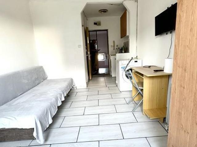 Garsoniera Soarelui de inchiriat/ Proprietar / Sud Plazza