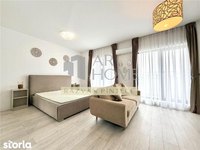 Garsoniera spatioasa, de lux, parcare, zona Vest Ploiesti