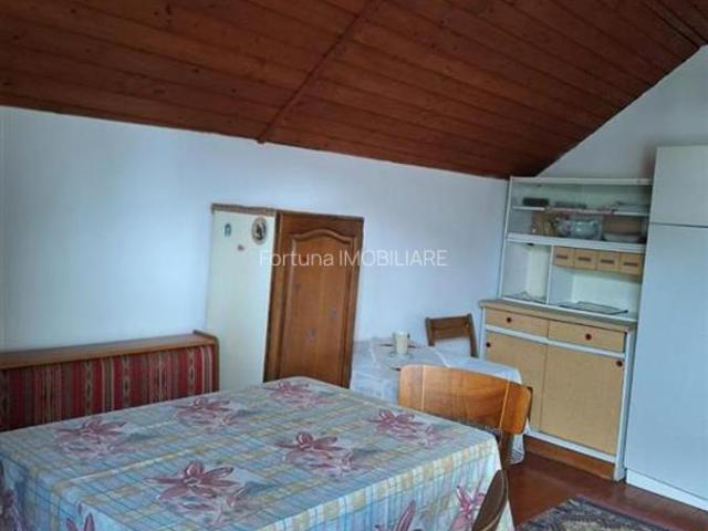 Garsoniera spatioasa, la casa, zona Astra