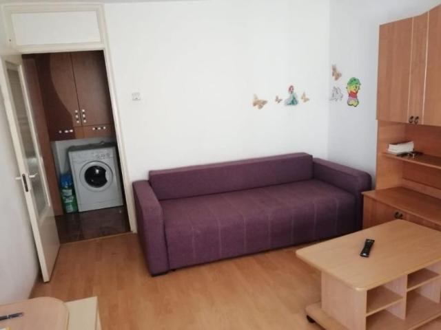 Garsoniera spre inchiriere zona Doamna Ghica Bucuresti